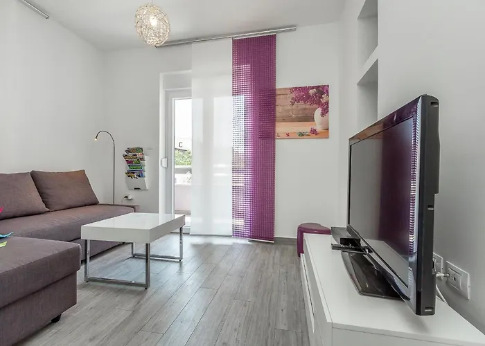 In Near Hébergement de vacances Pula