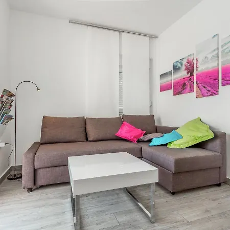 Будинок відпочинку In Near *